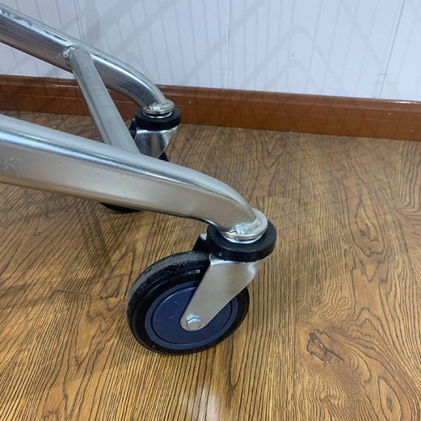 125L Certificado CE de venta al por menor elevador rueda de acero carrito de compras