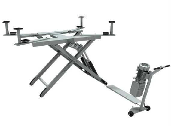 Hydraulic Portable Scissor Car Lifts 2700kg Small Mobile Scissor Auto Lift