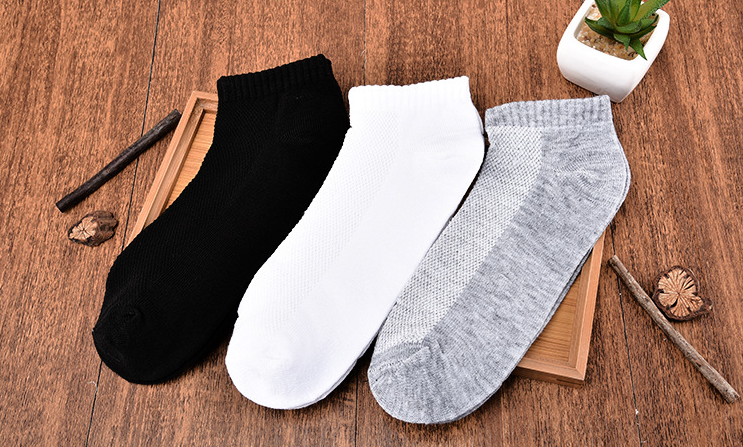 Leisure Fun Ankle Length Socks / Knitting Women's Colored Ankle Socks Anti Slip