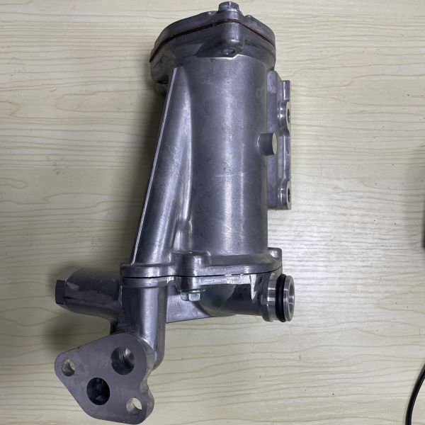 Assy маслянного охладителя ME014776 для двигателя Мицубиси 4D30 4D31