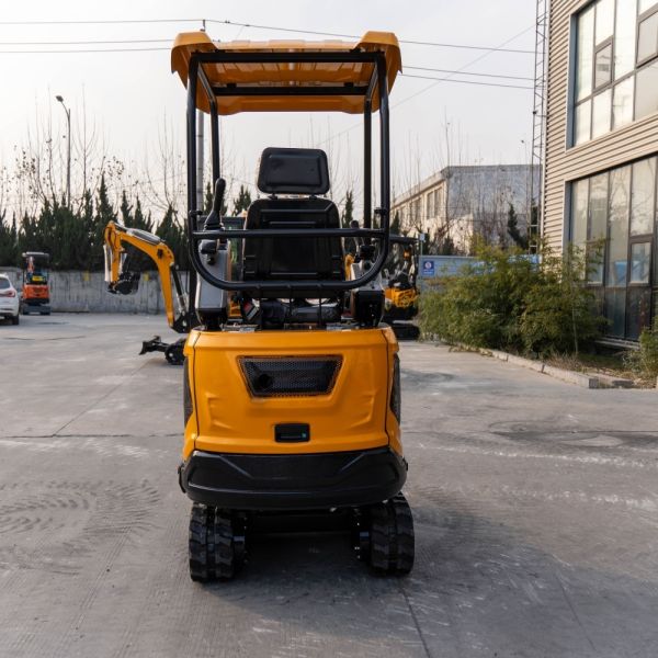 HT-12P 1.2ton Mini Excavator with Kubota Z482 Engine and Full Hydraulic Control