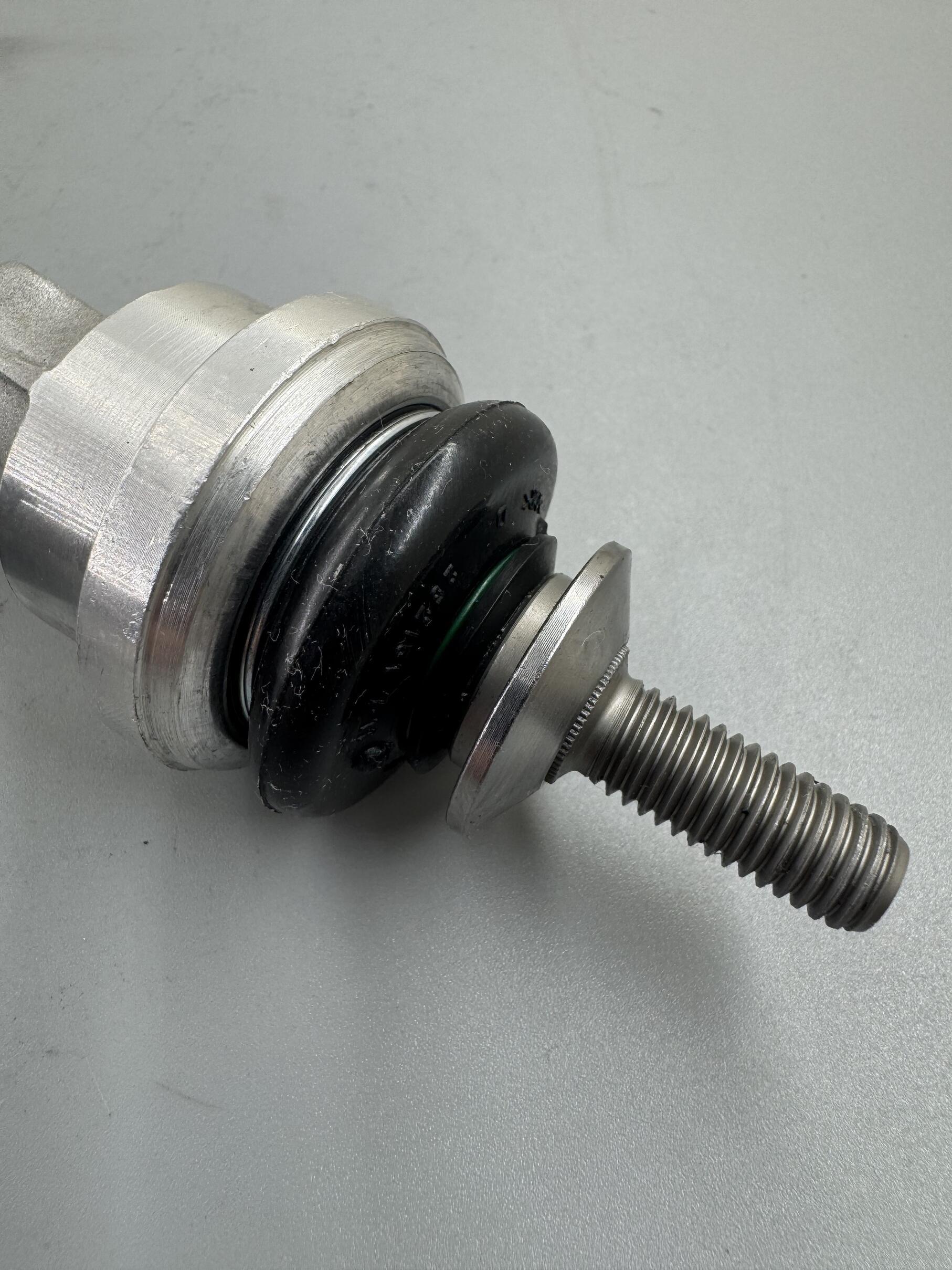 Hot selling stabilizer bar link 971411317 for Porsche Panamera Germany