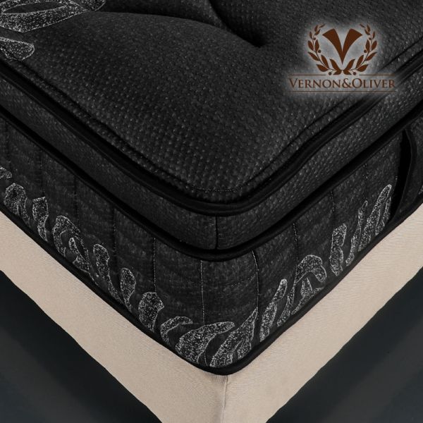 14 Inch Gel Memory Foam Pocket Spring Mattress with Reinforced Edge Support Compressed in a Box