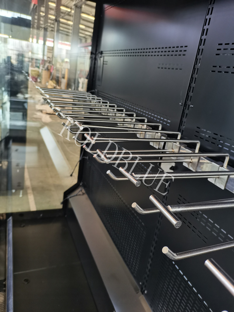 1560mm Commercial Display Chiller Glass Door Merchandiser for Dairy and Ready Meals