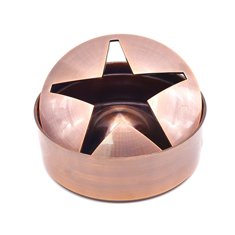 Vintage Red Bronze Metal Ashtray with Star Cutout Lid and Windproof Design for Home and Bar Decor
