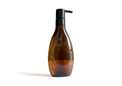 Reusable Amber Plastic Cosmetic Bottles With Black PP Plastic Pump 24/410