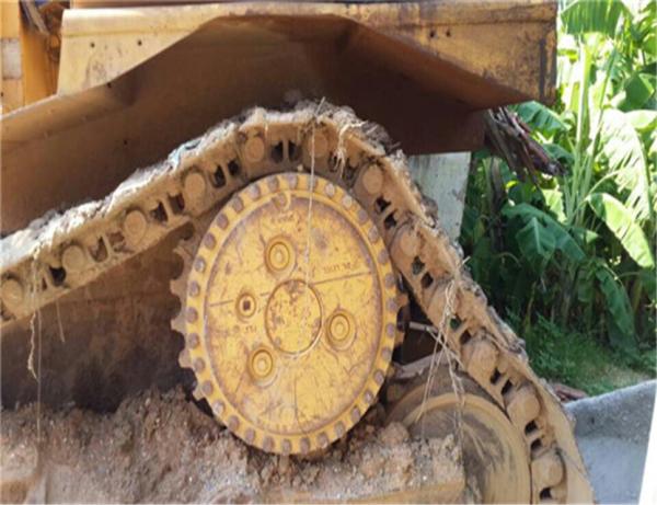 caterpillar d6r-lgp bulldozer for sale/located in shanghai bulldozer/cat d6r with ripper for sale