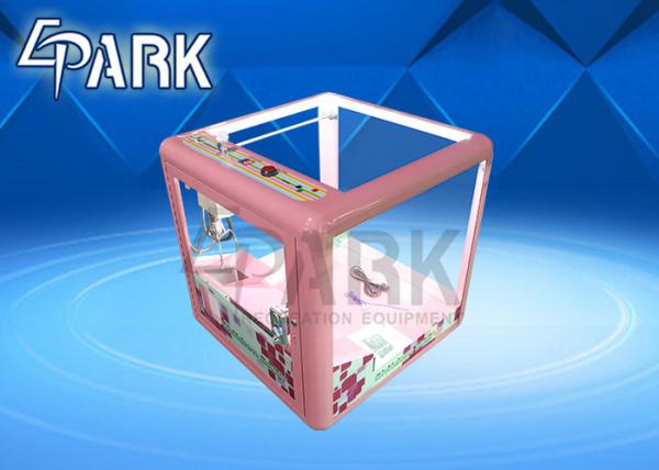 Shopping Center Prize Crane Machine / Kids Crane Machine For Supermarket