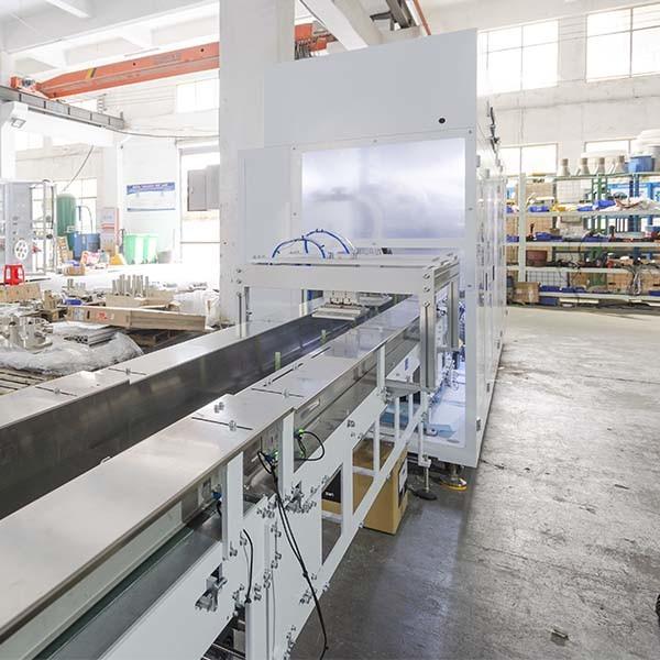 Full Servo Automatic Underpad Making Machine with PLC Control Nursing Pad production Line