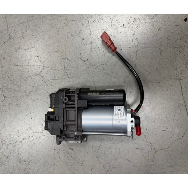 New High-quality Huracan LP580 LP610 EVO Shock Absorber Inflation Pump and Shock Absorber Spring Inflation Pump for Lamborghini