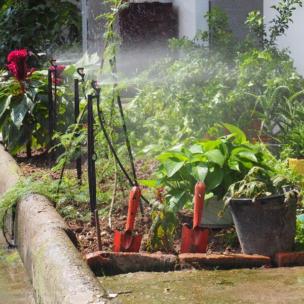 Quick Connect G Type 180 Degrees Agriculture Irrigation Ground Sprinkler Refraction