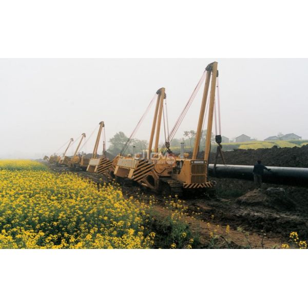 Hydraulic Tractor Pipe Layer , SHANTUI SP25Y 25T Crawler Pipelayer Equipment