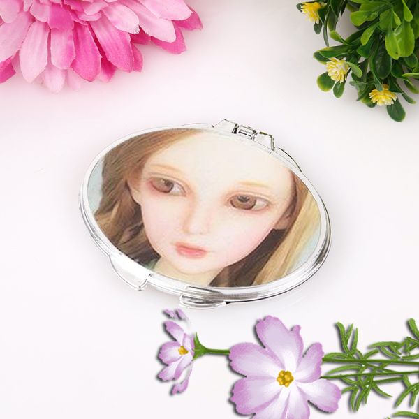 Every day Fashion Design Style Small Folding Heart Shaped Cosmetic Fold Vanity Mirror