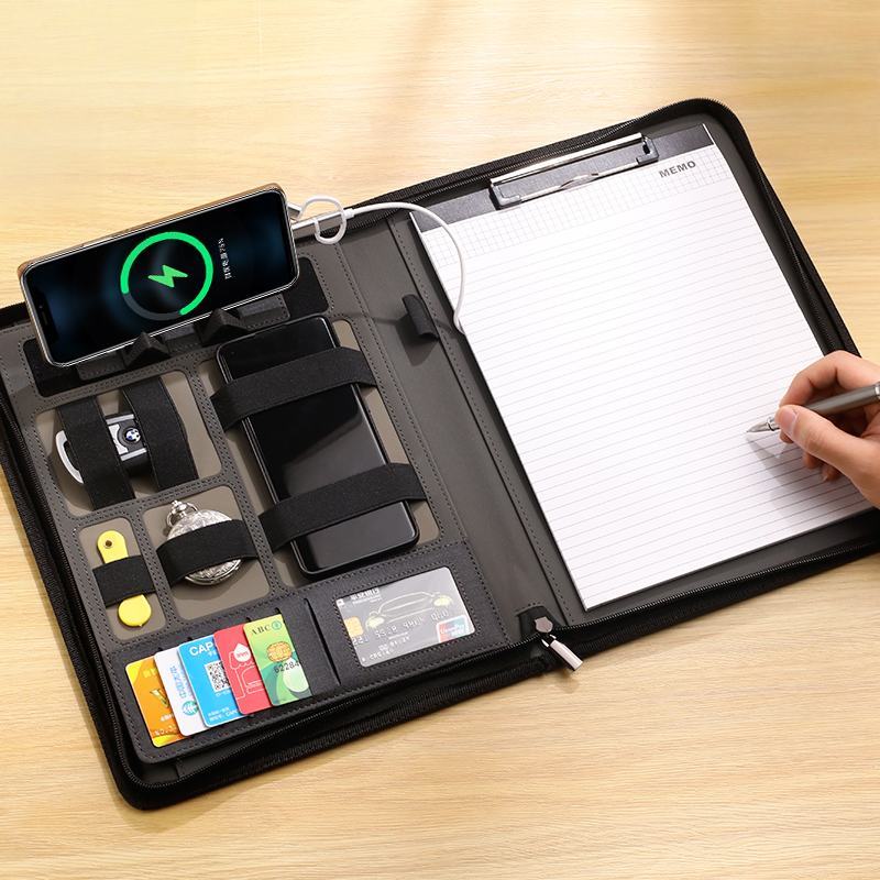 A4 Leather Zipper Business Portfolio Folder Personalized 8000mAh Charging