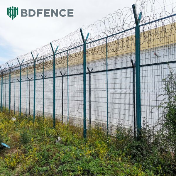 Affordable Perimeter Security Electric Energizer Metal Palisade Anti Climb Airport Fence Barbed Wire