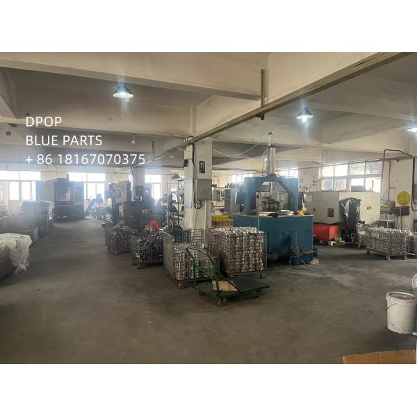 Volvo TD 101 102 103 Water Pump 1698617 for F10 Truck