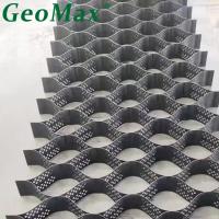 Renforcement du sol Géocelle HDPE Plastique Solutions de voie de sortie 75 mm Hauteur 356 mm Distance soudée Grille de sépulture