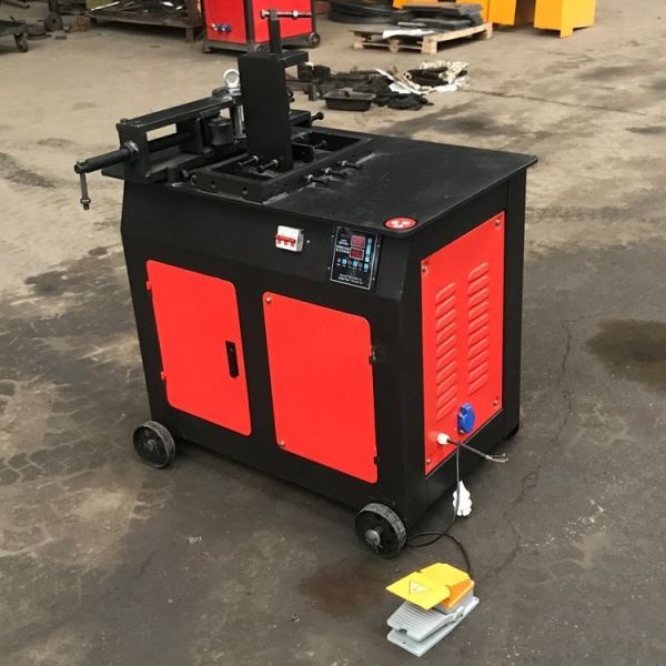Advanced CNC Tube Bending Machine with Heat Treating and Bending Radius of 100-1800mm