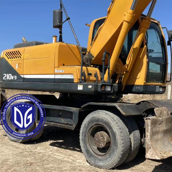 Подержанный экскаватор Hyundai Model 210W-9 оригинальный с прочными материалами