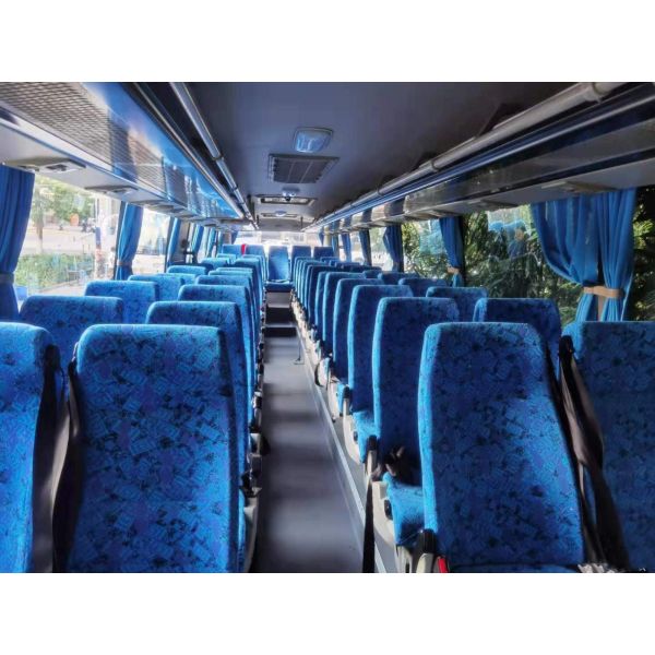 Используемое евро III двигателя 215kw Weichai более высоких мест автобуса 53 пассажиров модели KLQ6129 двигателя автобуса задних хороших заднее