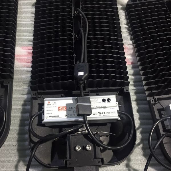 2019 CE EMC ENEC CB TUV Apptoval Mini led street light 30w 40w 50w 60w 70w 160lm/w with Die-casting Aluminum housing