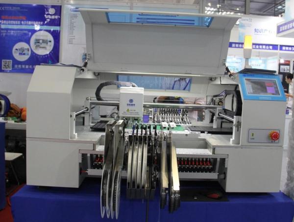 CHMT560P4 Desktop SMT Pick And Place Machine 60pcs Yamaha pneumatic Feeders