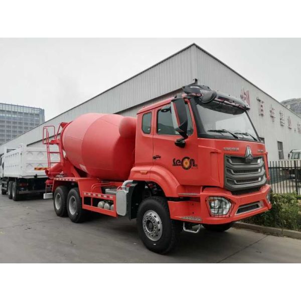 Remanufactured Sinotruk HOWO Concrete Mixer Truck 371HP with 12-16 CBM Capacity for Construction Projects