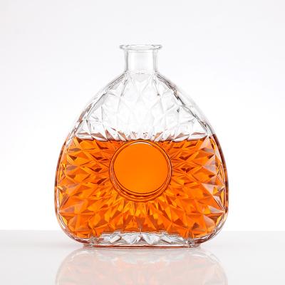 Tipo de vedação personalizável 250ml 750ml garrafa de vidro transparente de uísque para produtos personalizados