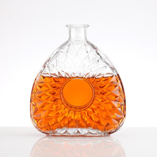 Tipo de vedação personalizável 250ml 750ml garrafa de vidro transparente de uísque para produtos personalizados