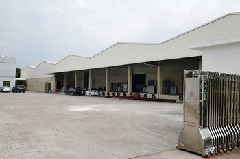 Прочный вес 100кг нагрузки шкафа Гондала полки розницы магазина/чернота слоя