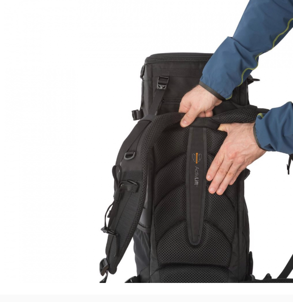 DSLR Telephoto Lens Case 600 AW III The ideal choice for a professional photographer