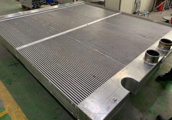 Custom Large Aluminum bar and plate fin Oil Cooler for heavy duty power generator