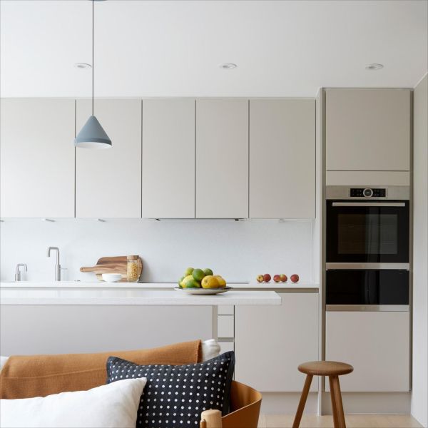 Small Modern Home Kitchen Cabinets White PVC Modular Kitchen Furniture