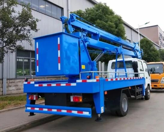 4X2 600p Double Cabin Manual 14m-15m Bridge Inspection Aeria Platform Trucks