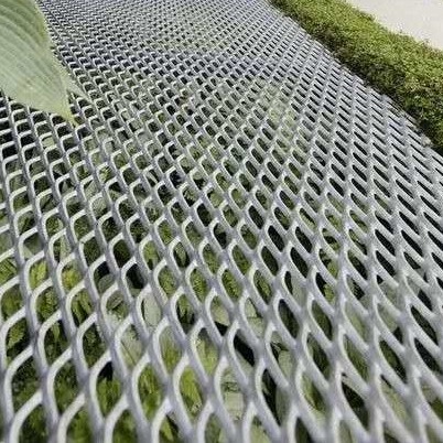 Heavy Duty Low Carbon Steel Flattened Standard Expanded Metal Mesh Panel