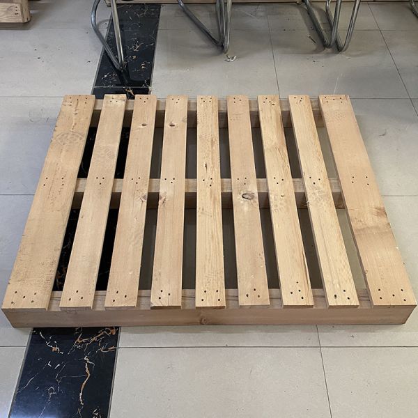 High Quality New Used Euro Wood Pallets 4-Way Entry Single Faced Pine Wood Plastic Pallet Storage Warehouses Logistics