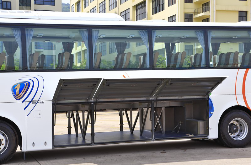 47 используемый местами бренда дракона автобуса тренера стандарт евро ИИИ золотого дизельный 2012 года