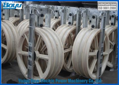 3x830x110 três a roda D830mm empacotou a amarração do tamanho de blocos sob a linha 630mm2 que amarra a corda
