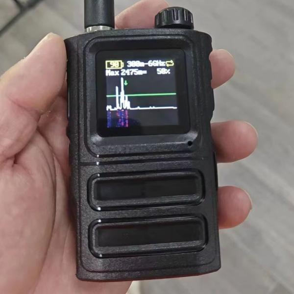                    Drone Security 360 Degree Uav Drone Detector for Single Person Security VIP Protection Handy Drone Alarmer             