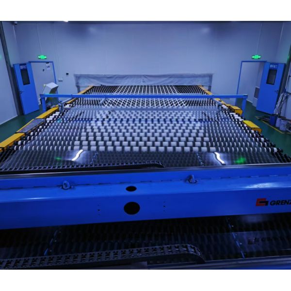 超透明鉛筆硬さ 9H 0.25-2mm 精密器具用アルミニシリケートガラスベースプレート