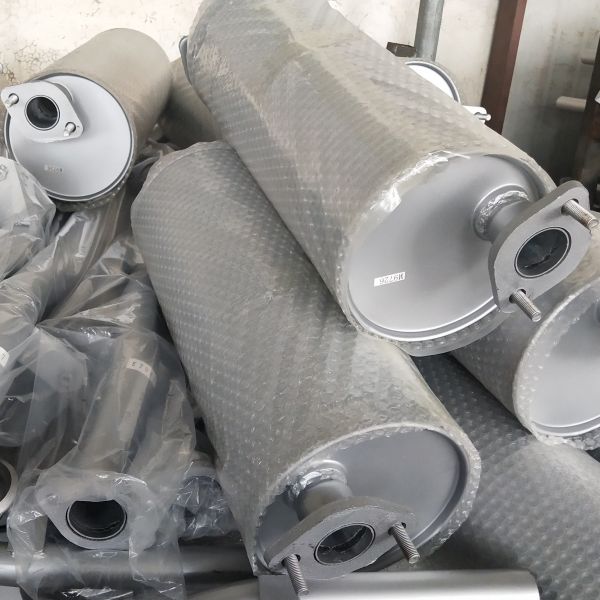 Черное покрашенное Ss409 2,5 в одиночном шумоглушителе гонки камеры