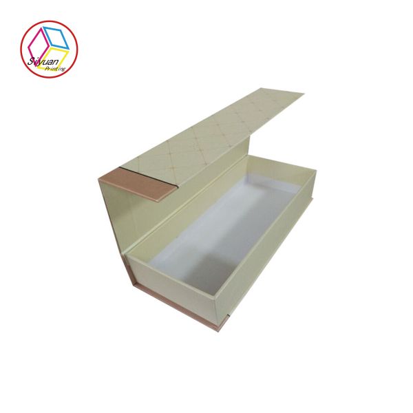 Белой косметической текстурированное подарочной коробкой дружелюбное поверхностной бумаги материальное эко-