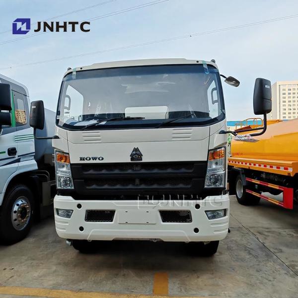 HOWO Light Water Truck Stainless Steel Drinking 4x2 5000 Liter 5Ton Water Carrier Tanker Truck Price