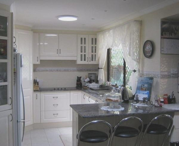 skylight tube, home skylight, large skylights,  windows, roof windows