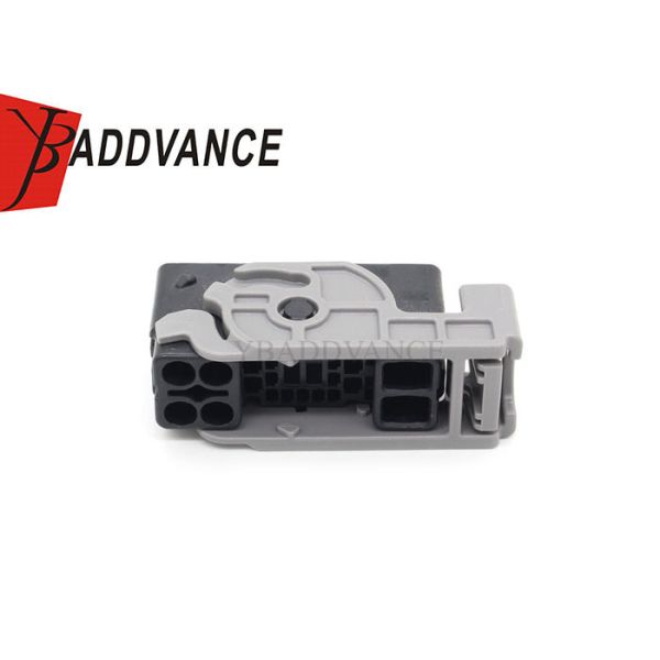 Соединитель Pin TE AMP 26 женский автоматический для японского автомобиля