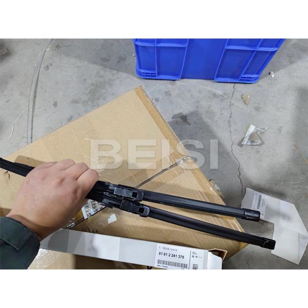 OEM Силиконовые стиральные лезвия 61612241375 Передние стиральные лобовые стекла для BMW серии 3