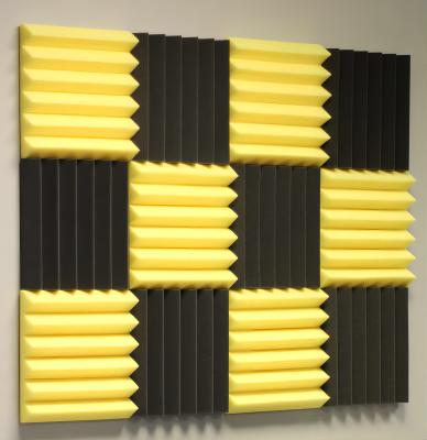 La mousse acoustique de couloirs inoffensifs lambrisse l'isolation phonique ignifuge
