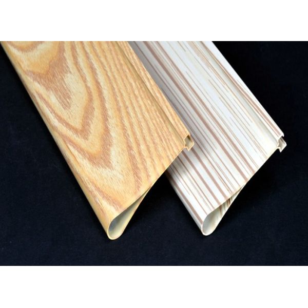 Алюминиевый профиль приостанавливал потолок дефлектора для станции/аэропорта/здания