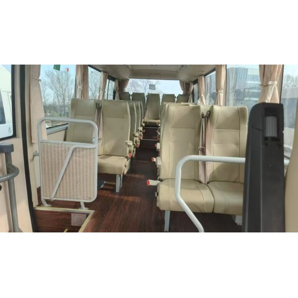 2TR Toyota Coaster Used Bus Medium Size V6 Toyota Coaster Bus