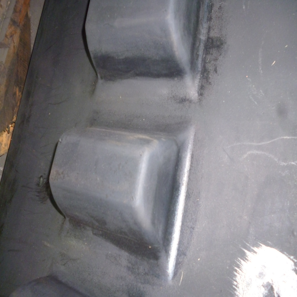 483x152.4x42 PF5510 Asphalt Paver Construction Machinery Parts Rubber Tracks